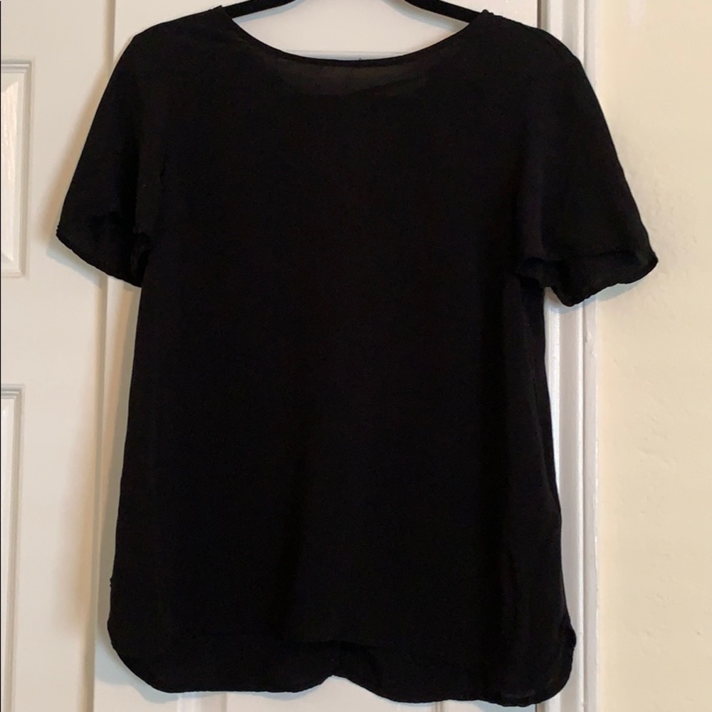 Black Old Navy short sleeve top